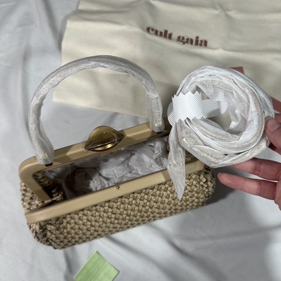 NWT $498 Cult Gaia ZUMA Small Crossbody Bag In Sand And Gold - Picture 12 of 13